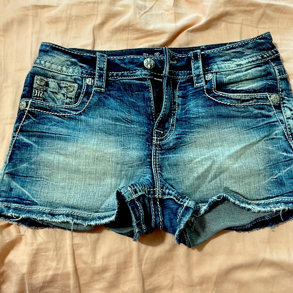 Miss Me Denim shorts size 26 perfect condition